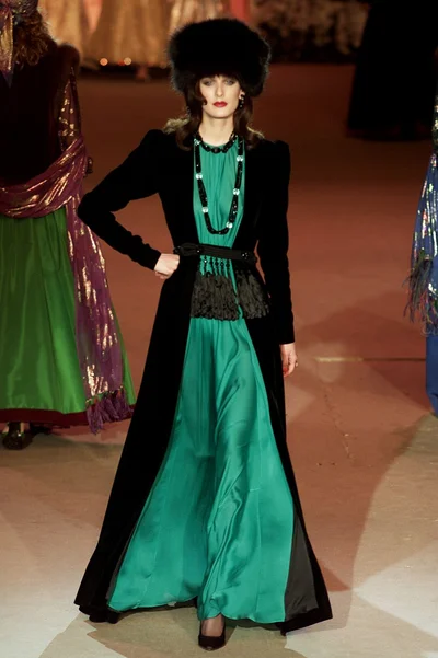 Look 80